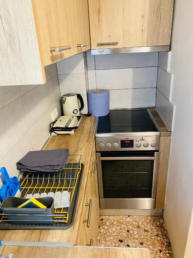 Studio 32M2 Nefitou Metaxa Athens Ngoại thất bức ảnh